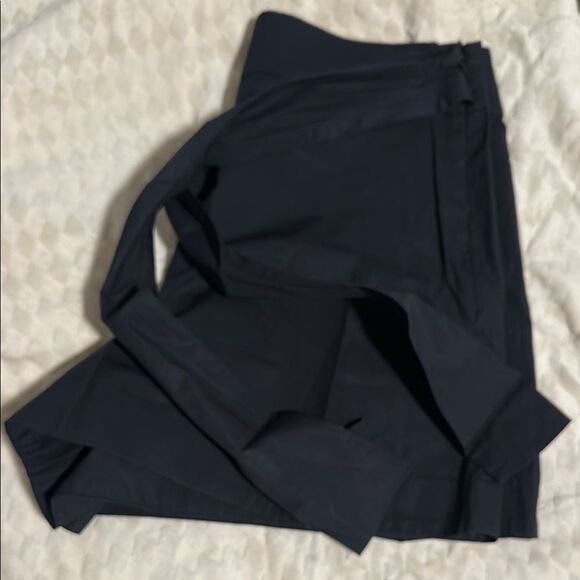 Black Wrap Short - Picture 2 of 5